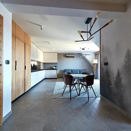 Tatra Square Apartments-3