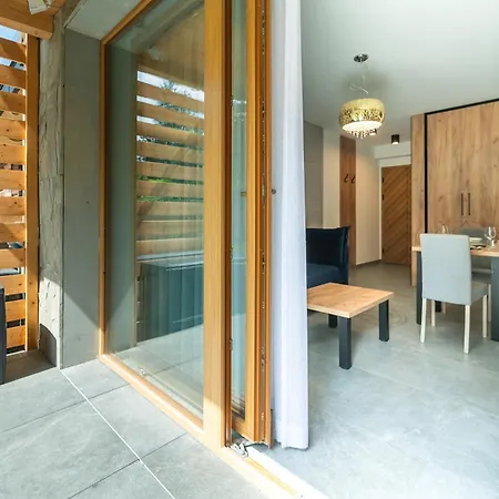 Tatra Square Apartments-2
